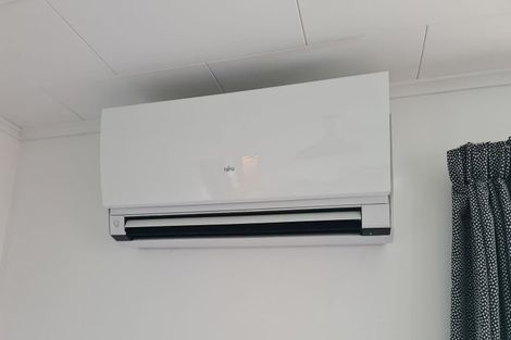 Photo of property in 32 Redwood Grove, Hokowhitu, Palmerston North, 4410