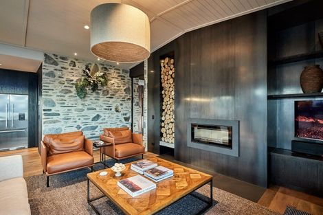 Photo of property in 12 Minaret Ridge, Wanaka, 9305