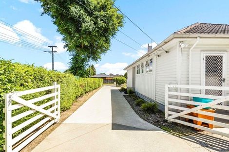 Photo of property in 2 Sare Crescent, Fairfield, Hamilton, 3214