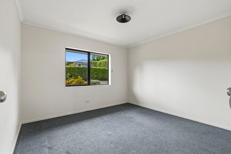Photo of property in 14 Holmwood Park Drive, Morrinsville, 3300