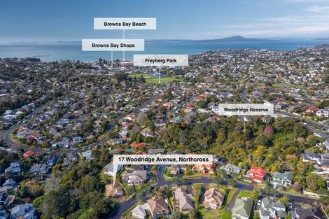 Photo of property in 17 Woodridge Avenue, Northcross, Auckland, 0630
