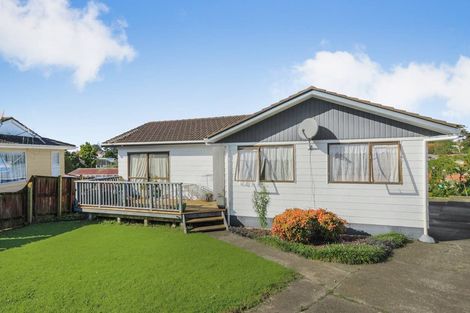 Photo of property in 9 Holborn Place, Papatoetoe, Auckland, 2025