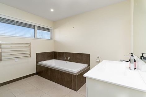 Photo of property in 11 Maple Grove, Solway, Masterton, 5810