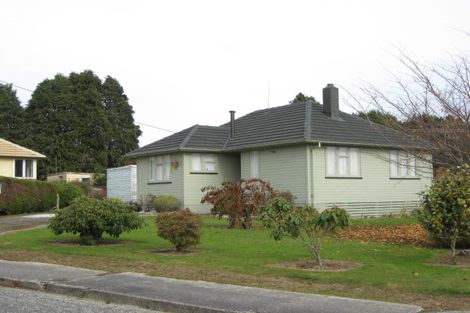 Photo of property in 1 Somerset Crescent, Tapanui, 9522