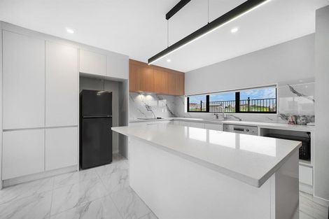 Photo of property in 888b Great South Road, Wiri, Auckland, 2104