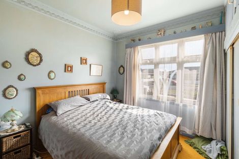 Photo of property in 18 Cook Street, Foxton, 4814