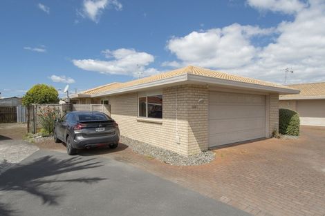 Photo of property in 59a Bayfair Drive, Mount Maunganui, 3116