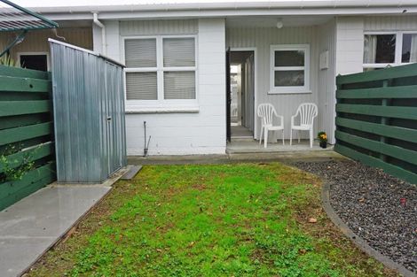 Photo of property in 72f Queen Street West, Levin, 5510