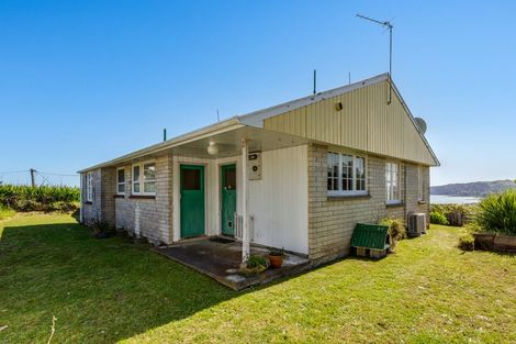 Photo of property in 45 Kahu Road, Paremata, Porirua, 5024