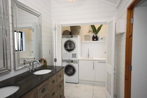 Photo of property in 130 Tirohanga Drive, Whangamata, 3620