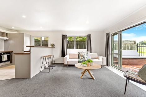 Photo of property in 21 Midshipman Court, Gulf Harbour, Whangaparaoa, 0930