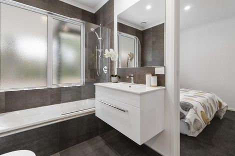 Photo of property in 2/121 Rea Road, Tahawai, 3178