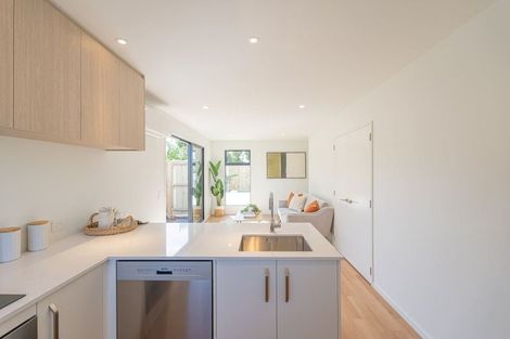 Photo of property in 2/27 Vogel Street, Richmond, Christchurch, 8013