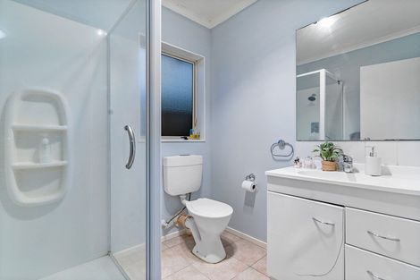 Photo of property in 12 Bokeen Lane, Flat Bush, Auckland, 2019