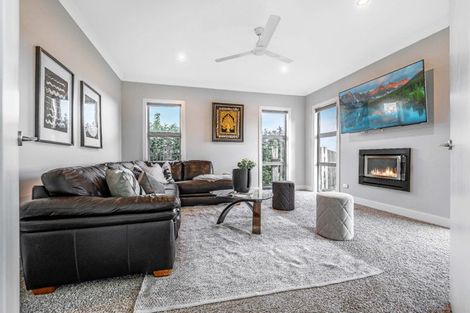 Photo of property in 160 Cumberland Drive, Flagstaff, Hamilton, 3210