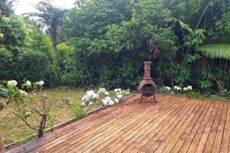 Photo of property in 1/24 Liston Crescent, Cockle Bay, Auckland, 2014