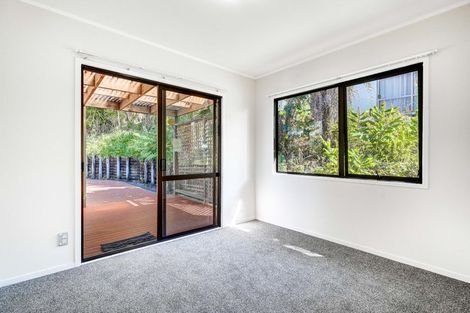 Photo of property in 29 Noeleen Street, Glenfield, Auckland, 0629