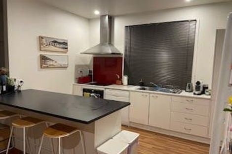 Photo of property in 73 Bell Road, Waiwhetu, Lower Hutt, 5010