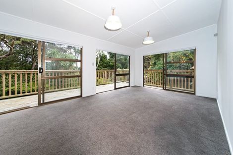 Photo of property in 13 Claret Place, Henderson, Auckland, 0612