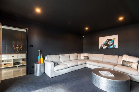 Photo of property in 63 Tapu Road, Huapai, Kumeu, 0810