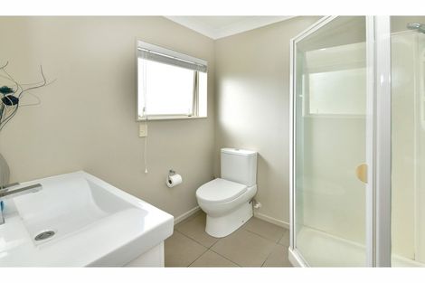 Photo of property in 2/31 Alice Avenue, Orewa, 0931