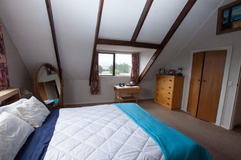 Photo of property in 4 Hamilton Drive, Lake Tekapo, 7999