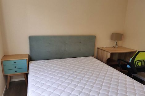 Photo of property in 1/10 Burford Place, Mellons Bay, Auckland, 2014