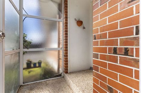 Photo of property in 1/840 Manukau Road, Royal Oak, Auckland, 1061