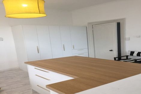 Photo of property in 21 Wharfe Street, South Hill, Oamaru, 9400