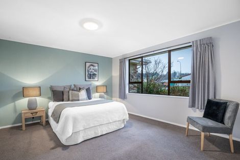 Photo of property in 5 Raeburn Place, Gore, 9710