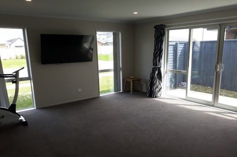 Photo of property in 12 Chandler Way, Rolleston, 7615