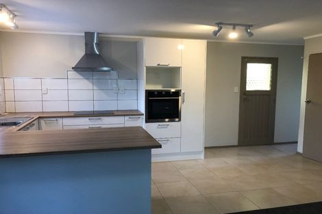 Photo of property in 37 Te Manuao Road, Otaki, 5512