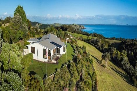 Photo of property in 43 Cable Bay Heights Drive, Cable Bay, 0420