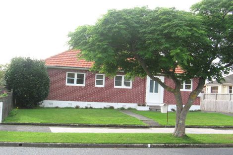 Photo of property in 42 Brasell Street, Fairfield, Lower Hutt, 5011