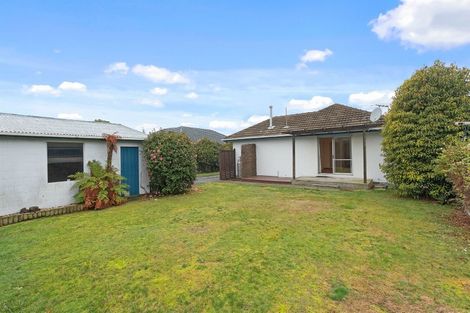 Photo of property in 40 Wilton Crescent, Bishopdale, Christchurch, 8053