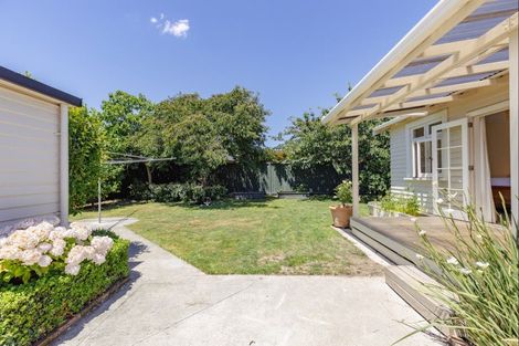 Photo of property in 10 Argyle Avenue, Takaro, Palmerston North, 4410
