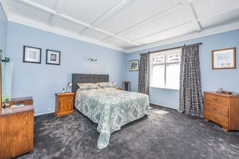 Photo of property in 3 Ngapuhi Street, Saint Johns Hill, Whanganui, 4501