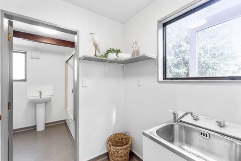 Photo of property in 1 Te Uruhi Grove, Paraparaumu, 5032