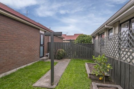 Photo of property in 7/218 Lincoln Road, Addington, Christchurch, 8024