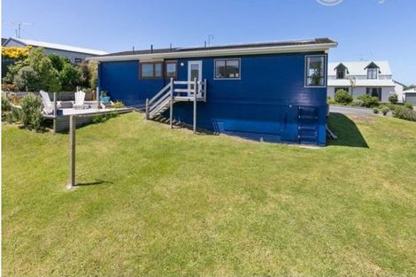 Photo of property in 67 Frobisher Street, Island Bay, Wellington, 6023