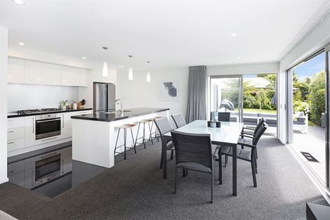 Photo of property in 8 Whitau Place, Marshland, Christchurch, 8083