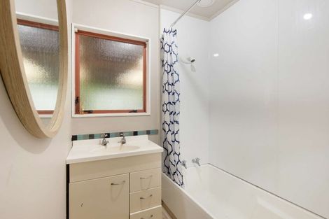 Photo of property in 95a Pohutukawa Drive, Owhata, Rotorua, 3010