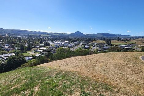 Photo of property in 34 Peregrine Place, Kinloch, Taupo, 3377