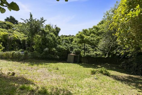 Photo of property in 138 Miromiro Road, Normandale, Lower Hutt, 5010