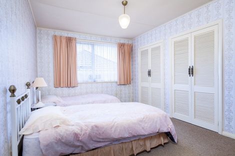 Photo of property in 7 Banks Street, Marfell, New Plymouth, 4310