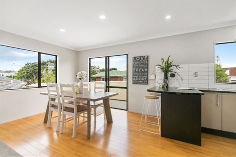 Photo of property in 6a Hope Farm Avenue, Pakuranga Heights, Auckland, 2010