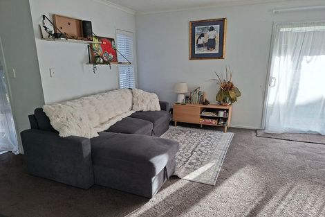 Photo of property in 6 Azores Way, Welcome Bay, Tauranga, 3112