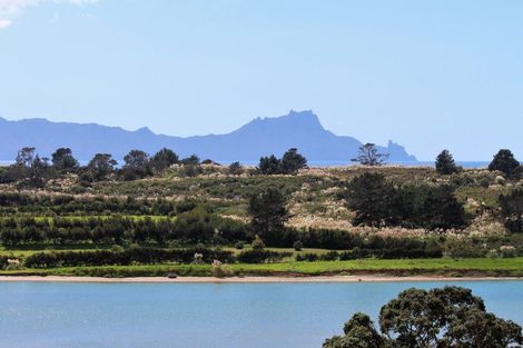 Photo of property in 35 Seascape Crescent, Waipu, 0582