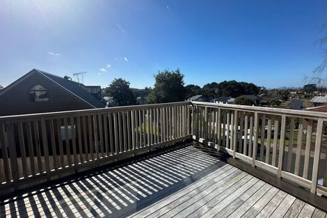 Photo of property in 38 White Heron Drive, Massey, Auckland, 0614