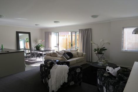 Photo of property in 20e Kelvin Place, Hamilton East, Hamilton, 3216